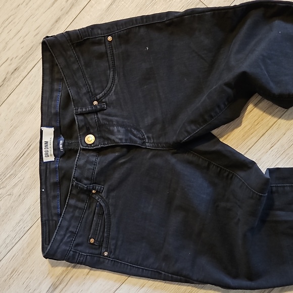 Black skinny jeans - Picture 2 of 3